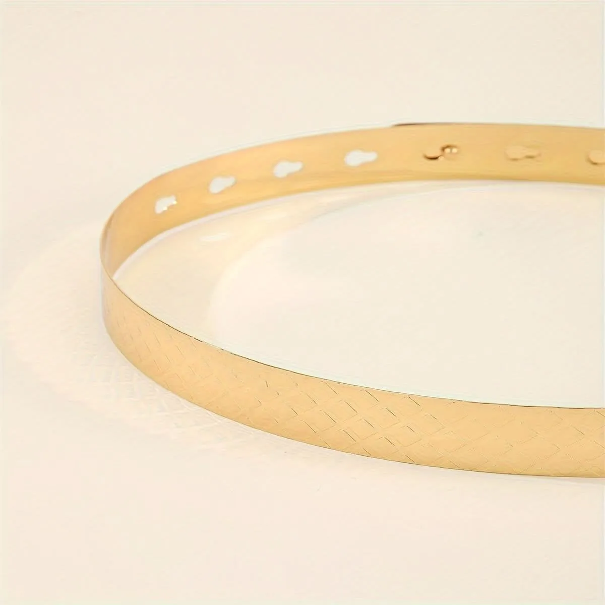 Adjustable Metal Waist Belt - Stylish Tartan Design