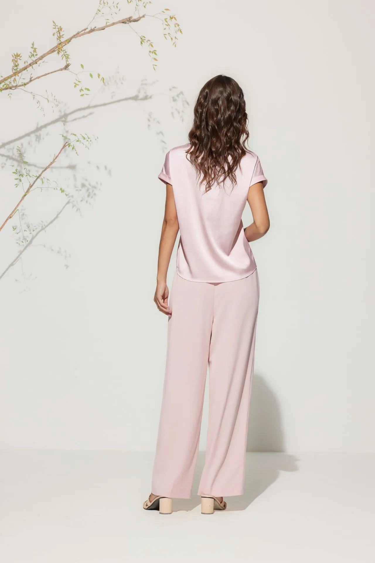 Cooling Multi-Way Stretch Relaxed Straight Leg Suit Pants