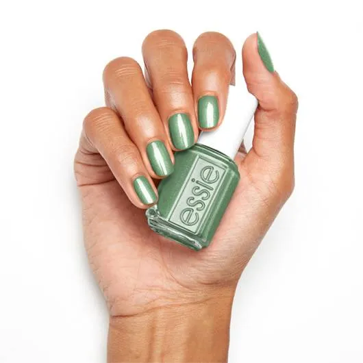 Essie Head To Mistletoe 0.5 oz - #1760