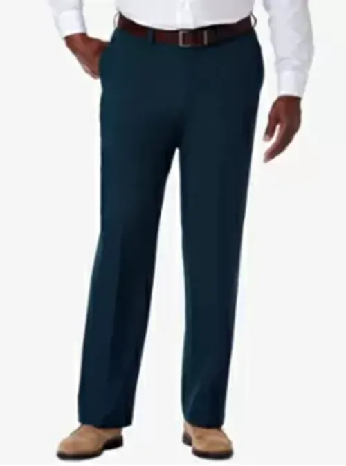 Haggar Mens Regular fit Dress Pants 48 / 32 Navy Blue Solid