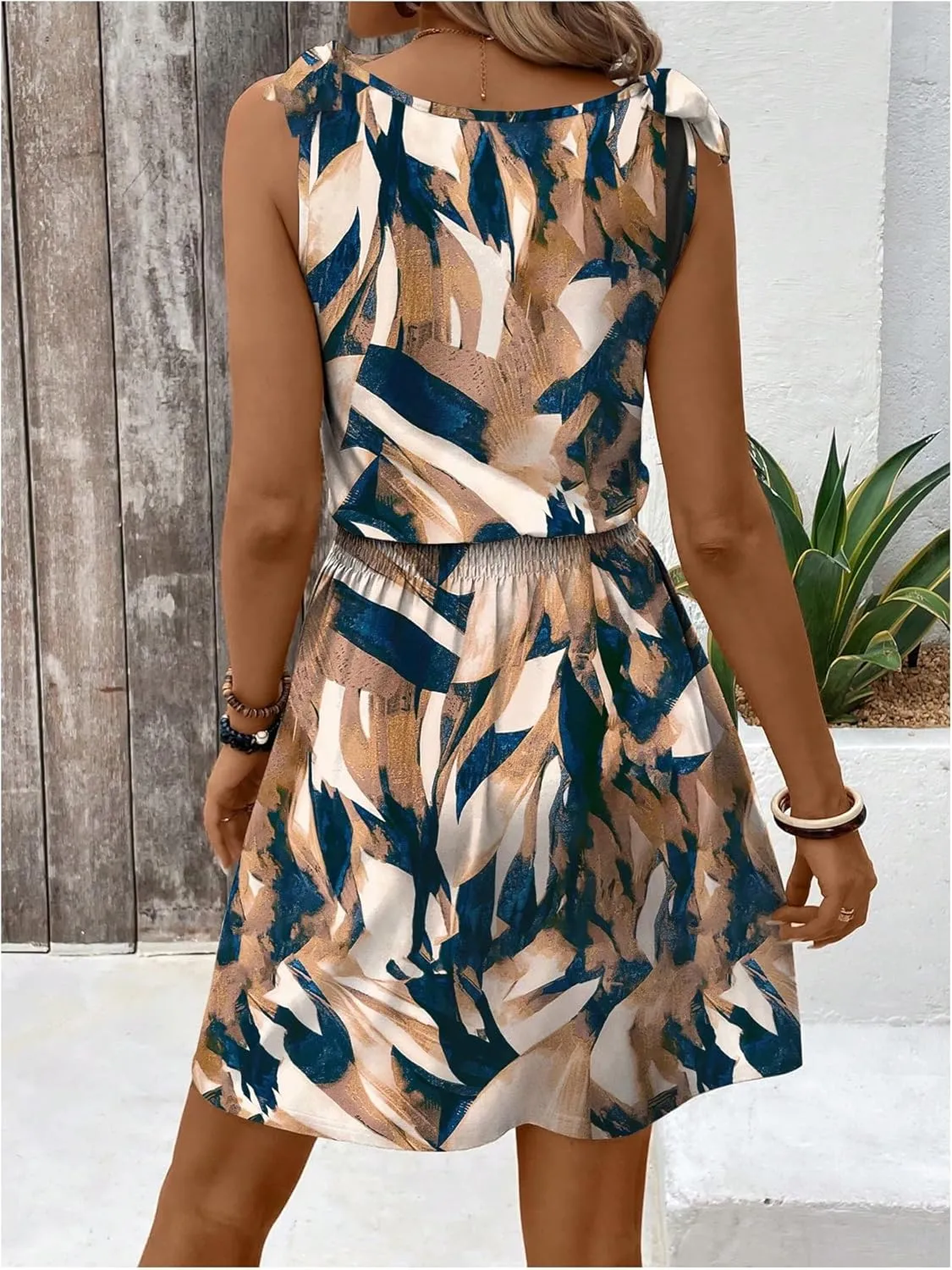 SOLY HUX Women's Summer Sleeveless V Neck Short Dresses Printed A Line Beach Dress Flowy Sundress